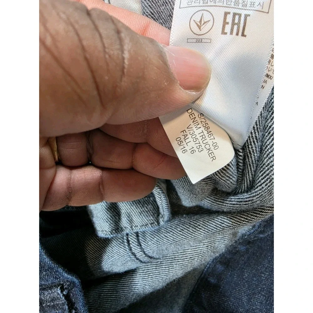 Banana Republic no flaws